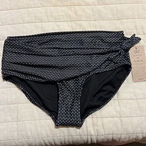 Albion swim bottoms, “Simone” size small